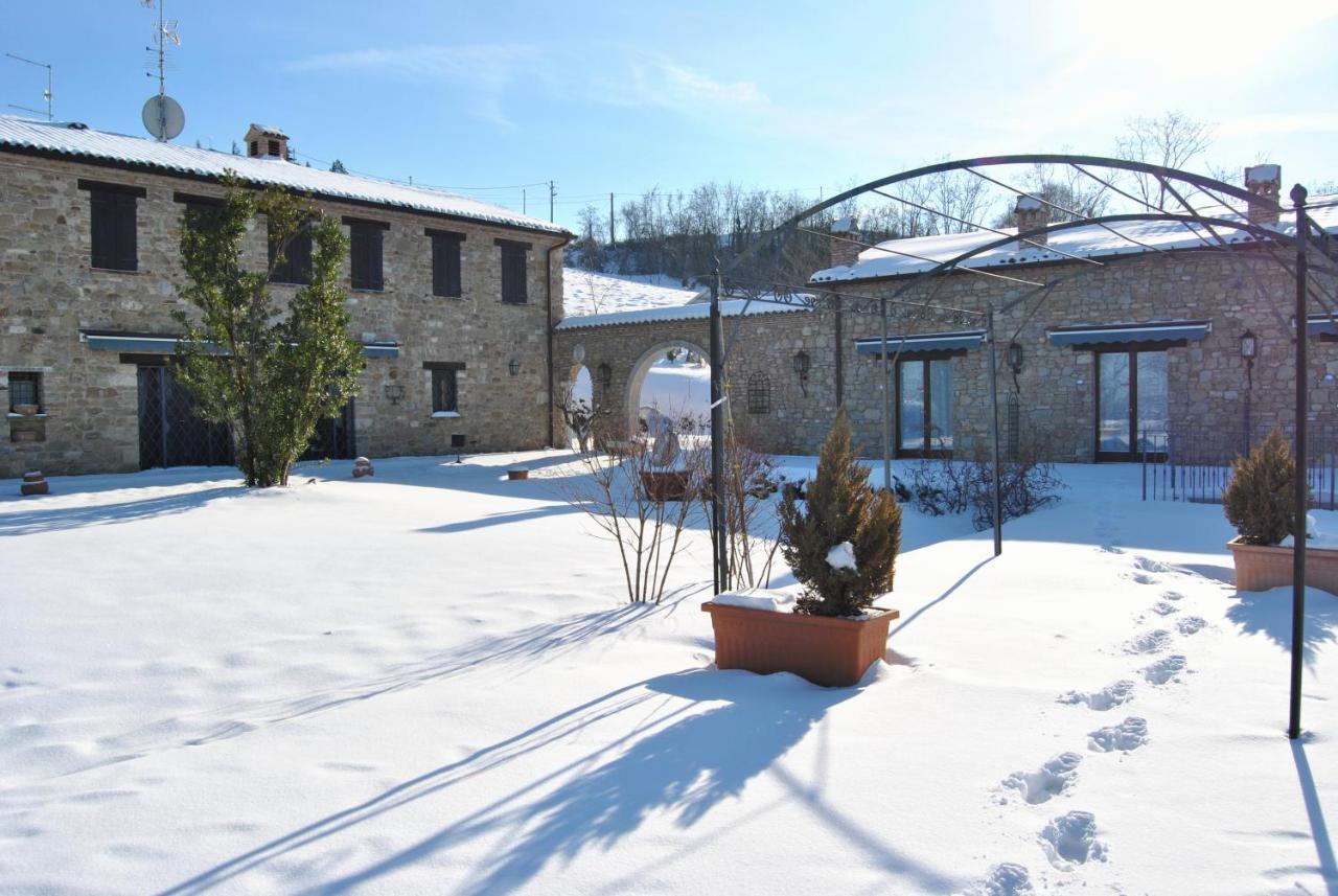 I Quattro Passeri Country House 산타파올라 외부 사진