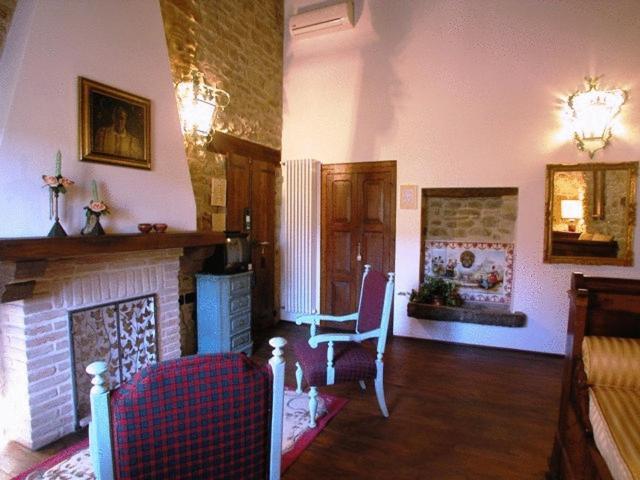 I Quattro Passeri Country House 산타파올라 외부 사진